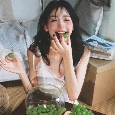 米卡机器人